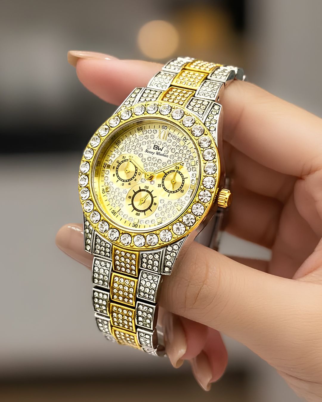 Cosmos Analog Round Luxury Women Watch